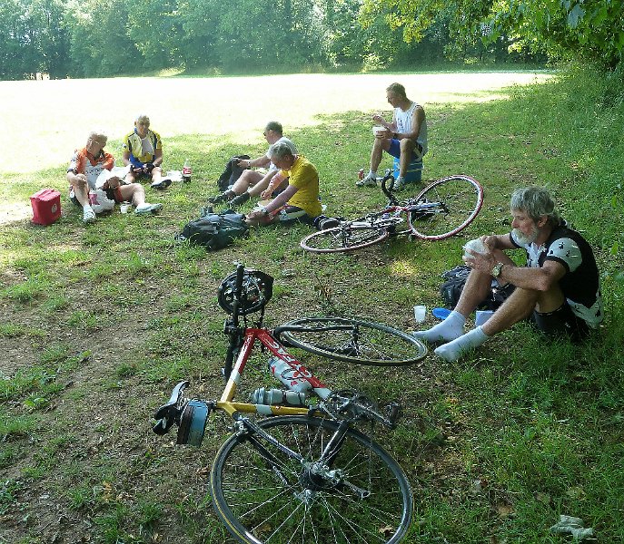 2011-07-03 41 02 Pause casse croute.JPG